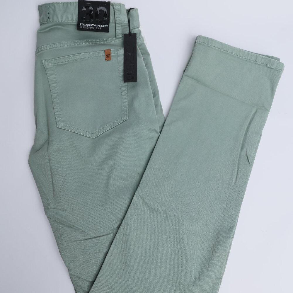 NWT 30 x 33 Joe's Jeans The Brixton Straight + Narrow Chino Pants